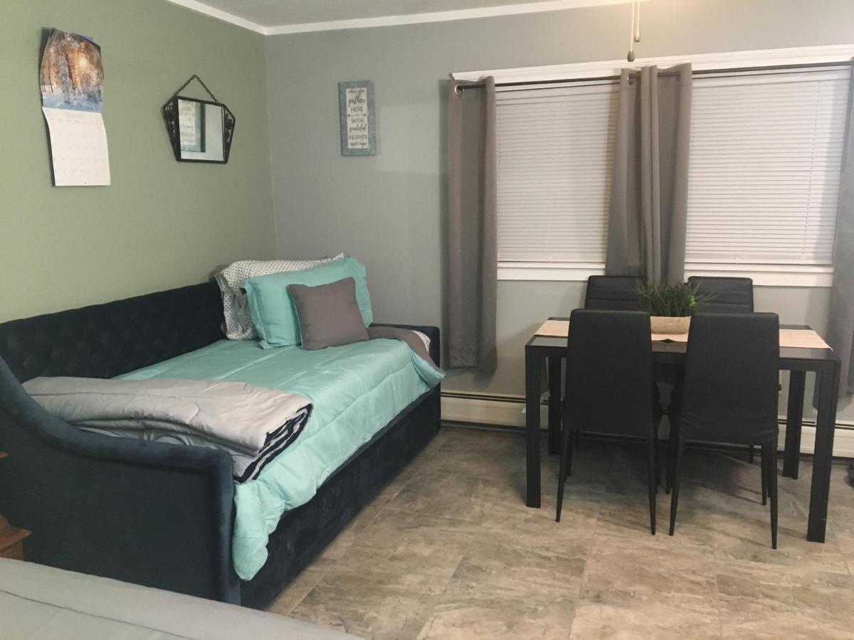 Home Away From Home, Recently Renovated North Troy المظهر الخارجي الصورة